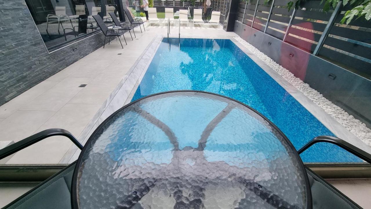 Luxsuites Офринио Экстерьер фото